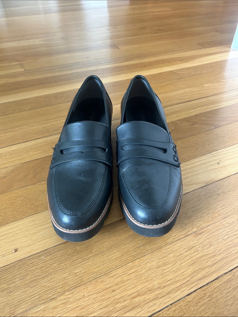 Vionic Cheryl II Black Leather Women's Penny Loafers